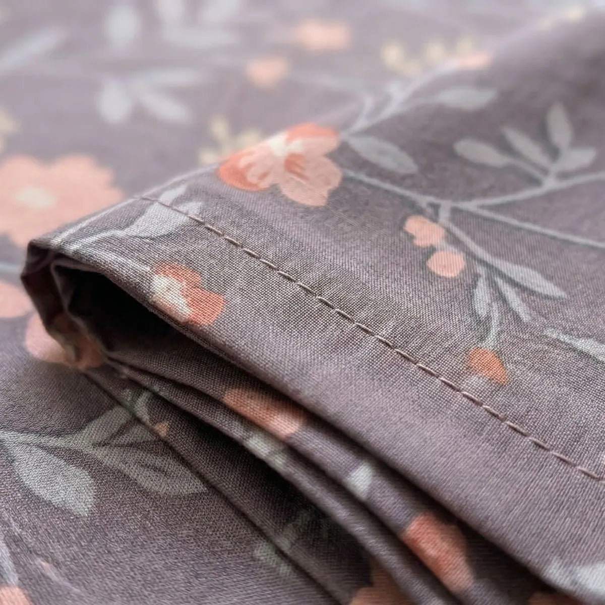 Elegant Grey Floral Bedsheet
