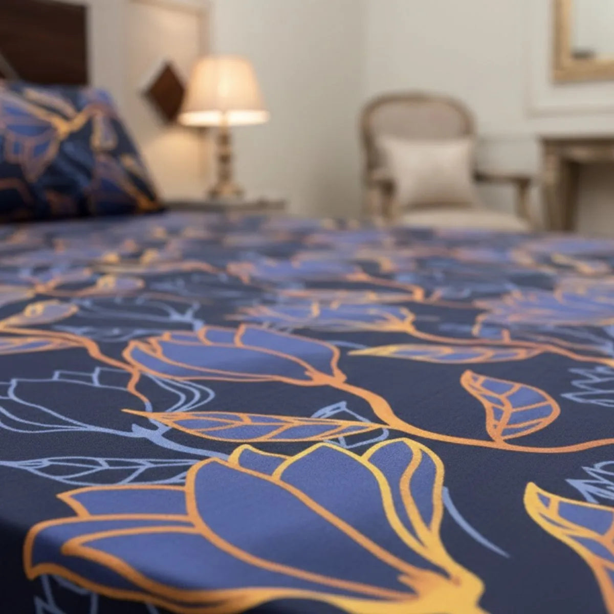 Midnight Blossom Gold ⭐